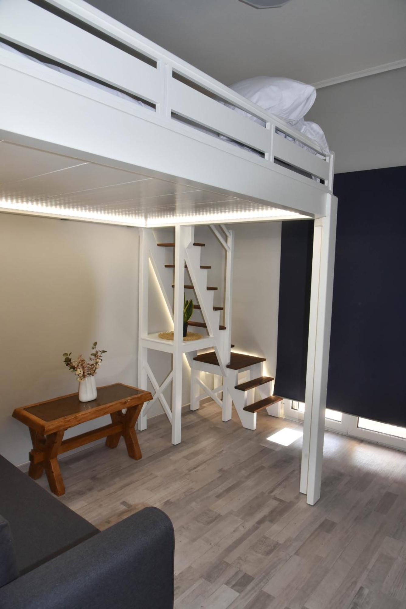 F K Apartments Artemida  Ngoại thất bức ảnh